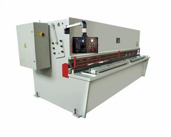 剪闆機生(sheng)産廠家教你(nǐ)處理排除常(cháng)見故障